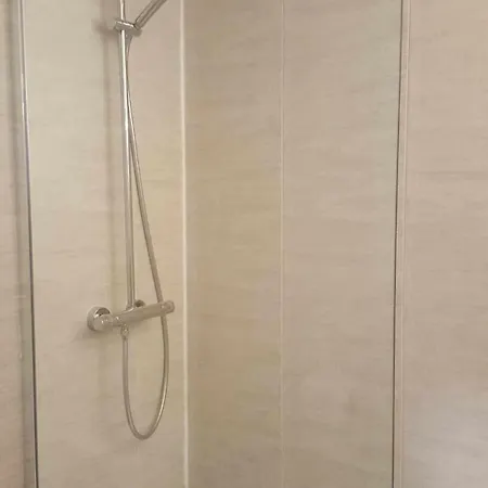 Au Pied Des Pistes Apartment *